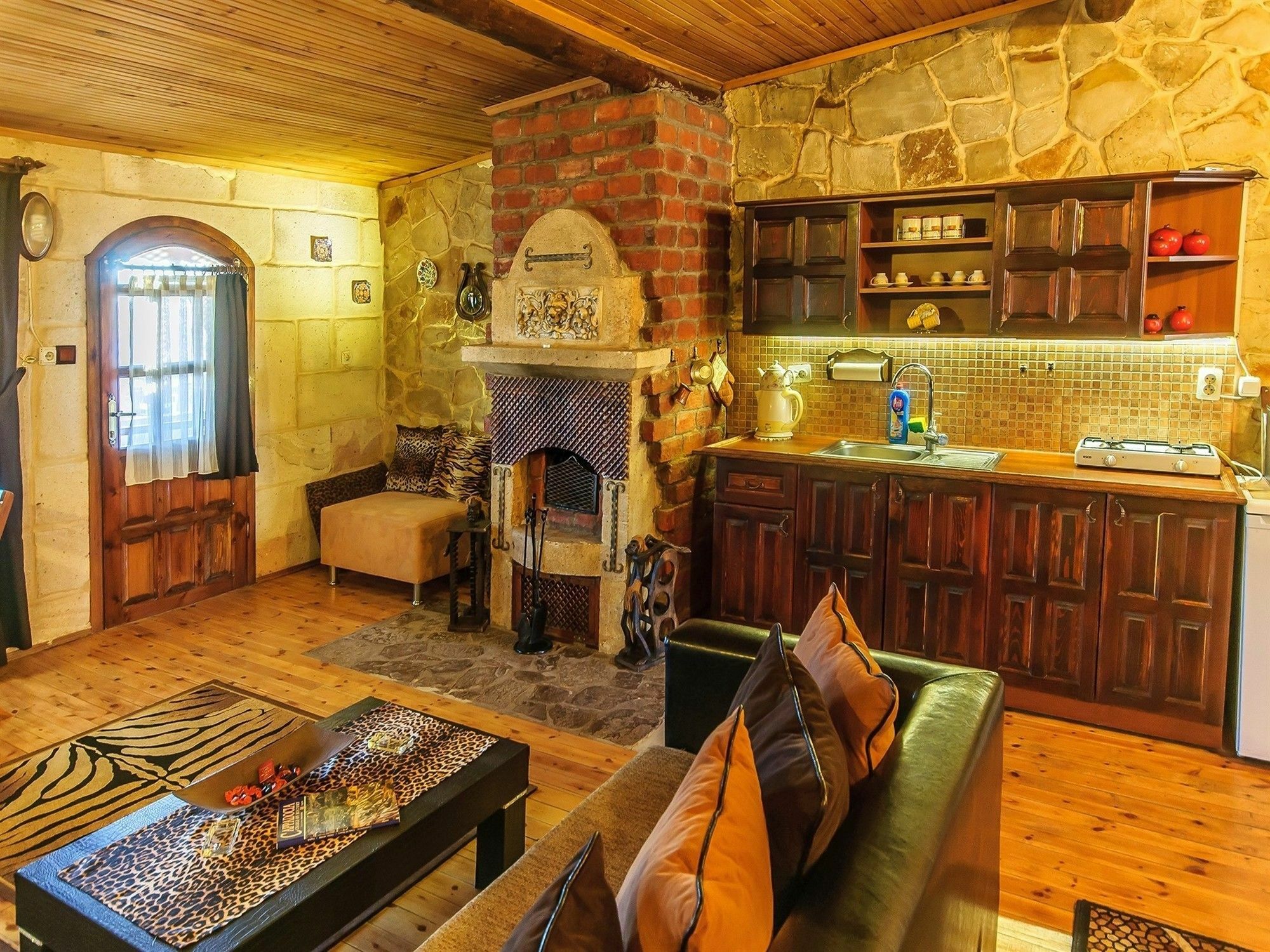 Adanos Konuk Evi Avanos Bagian luar foto